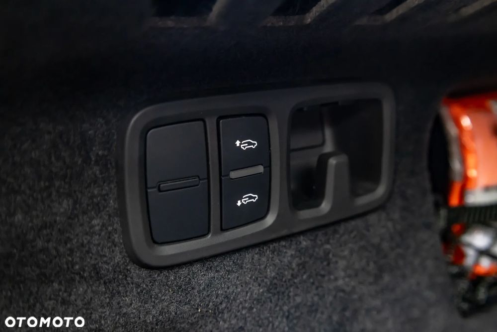 Audi Q8 50 TDI mHEV Quattro Tiptronic - 38