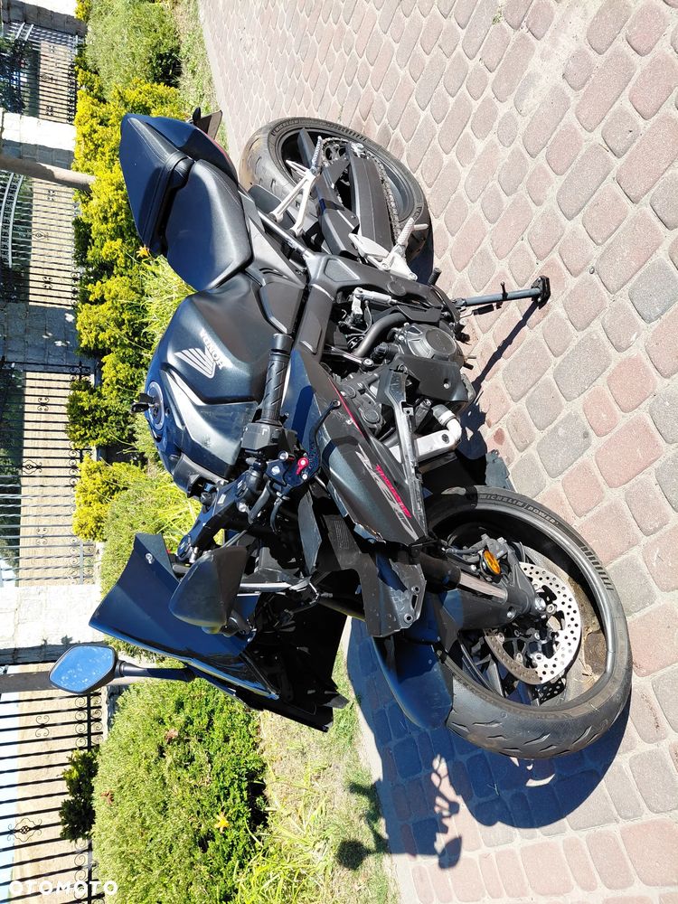 Honda CBR - 13