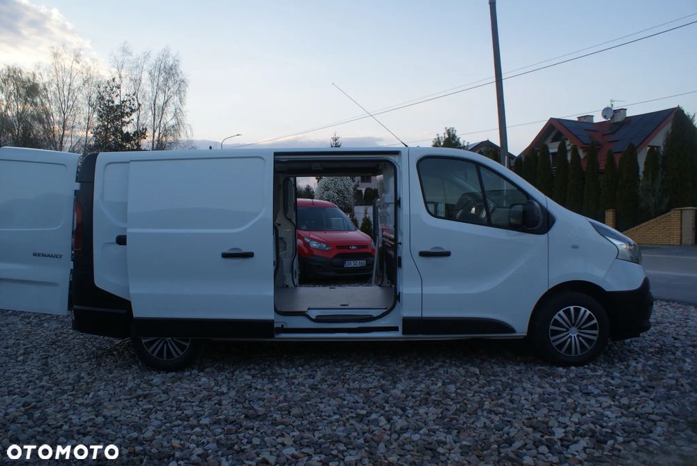 Renault Trafic - 24