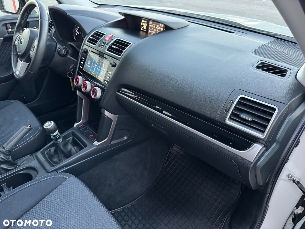 Subaru Forester 2.0X Edition - 21