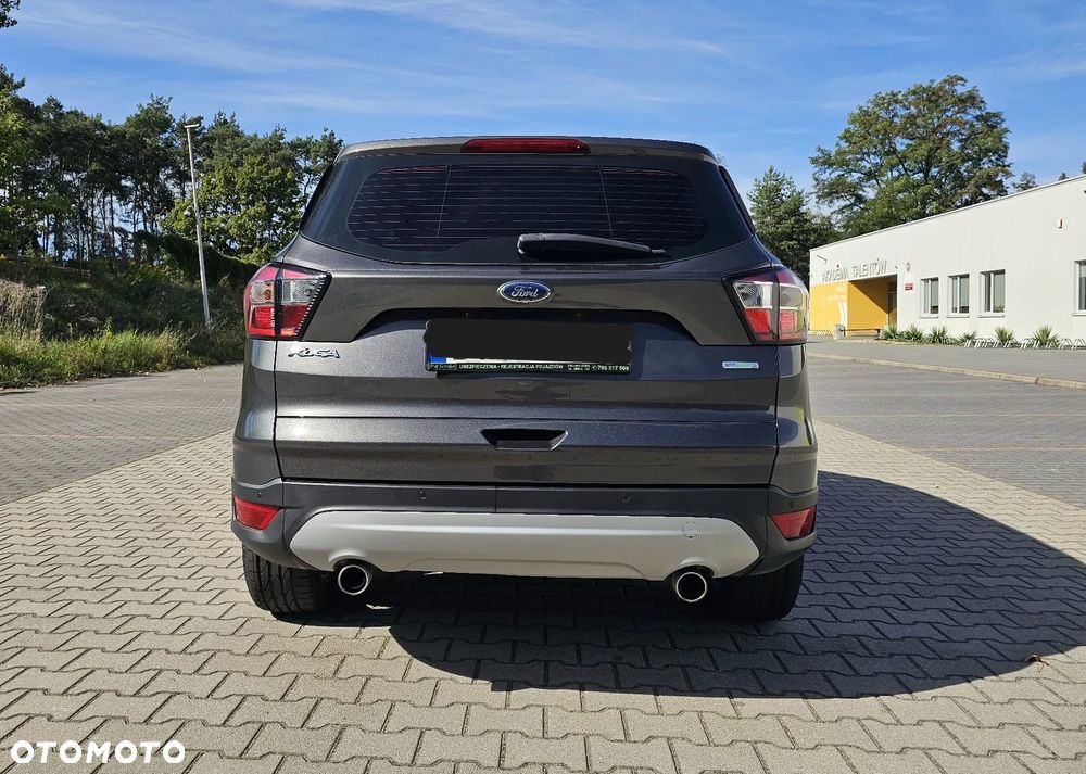 Ford Kuga 1.5 EcoBoost 2x4 Trend - 15