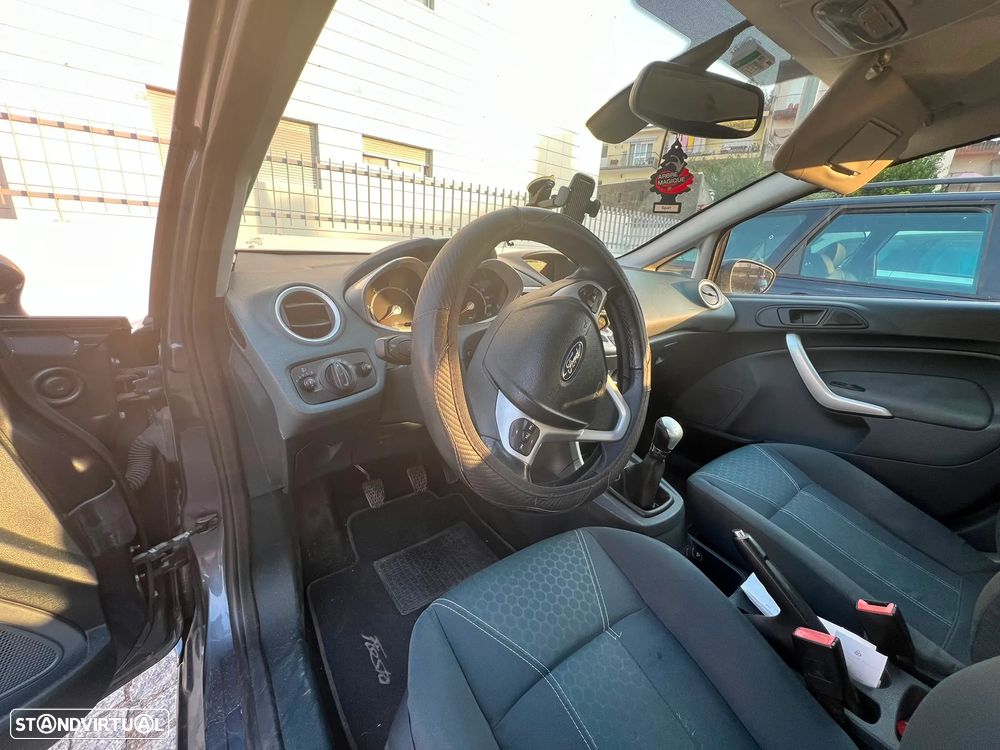 Ford Fiesta 1.4 TDCI Titanium - 3
