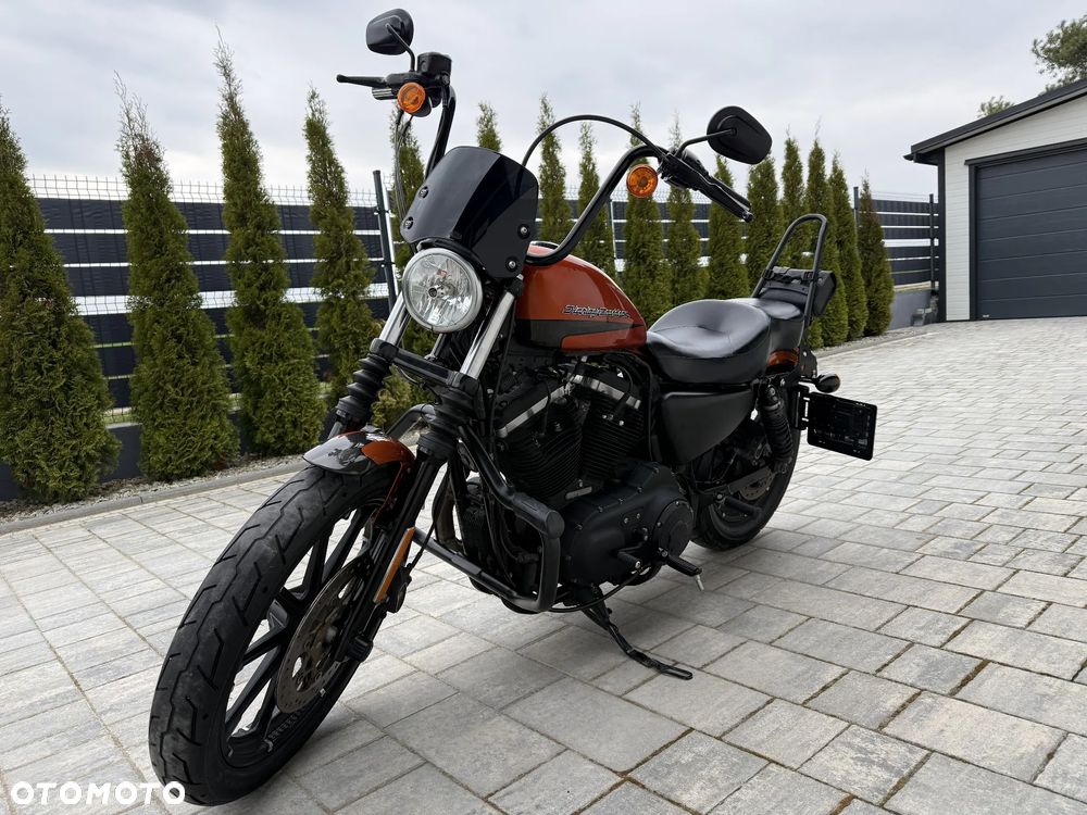Harley-Davidson Sportster Iron 883 - 6