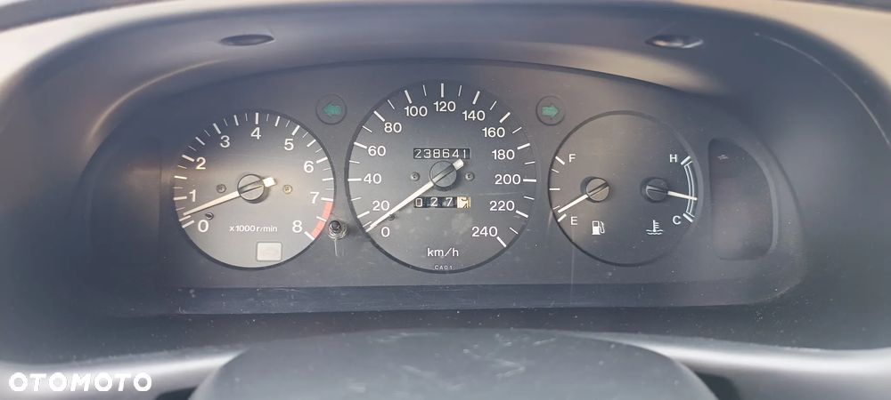 Mazda Xedos 2.5 Business - 11