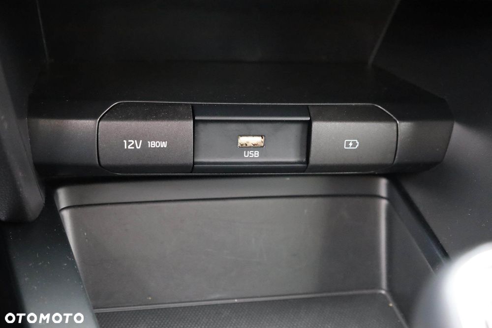 Kia Ceed 1.5 T-GDI M - 27