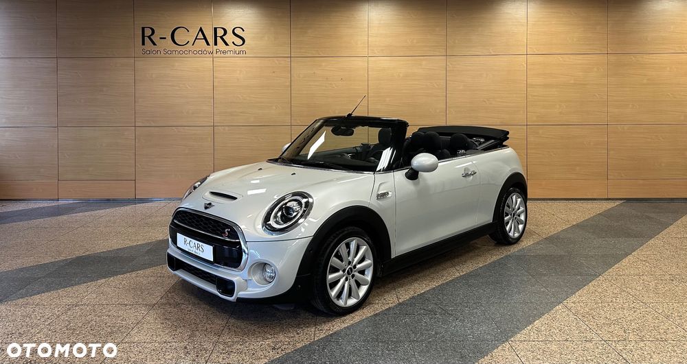 MINI Cooper S Sidewalk - 4