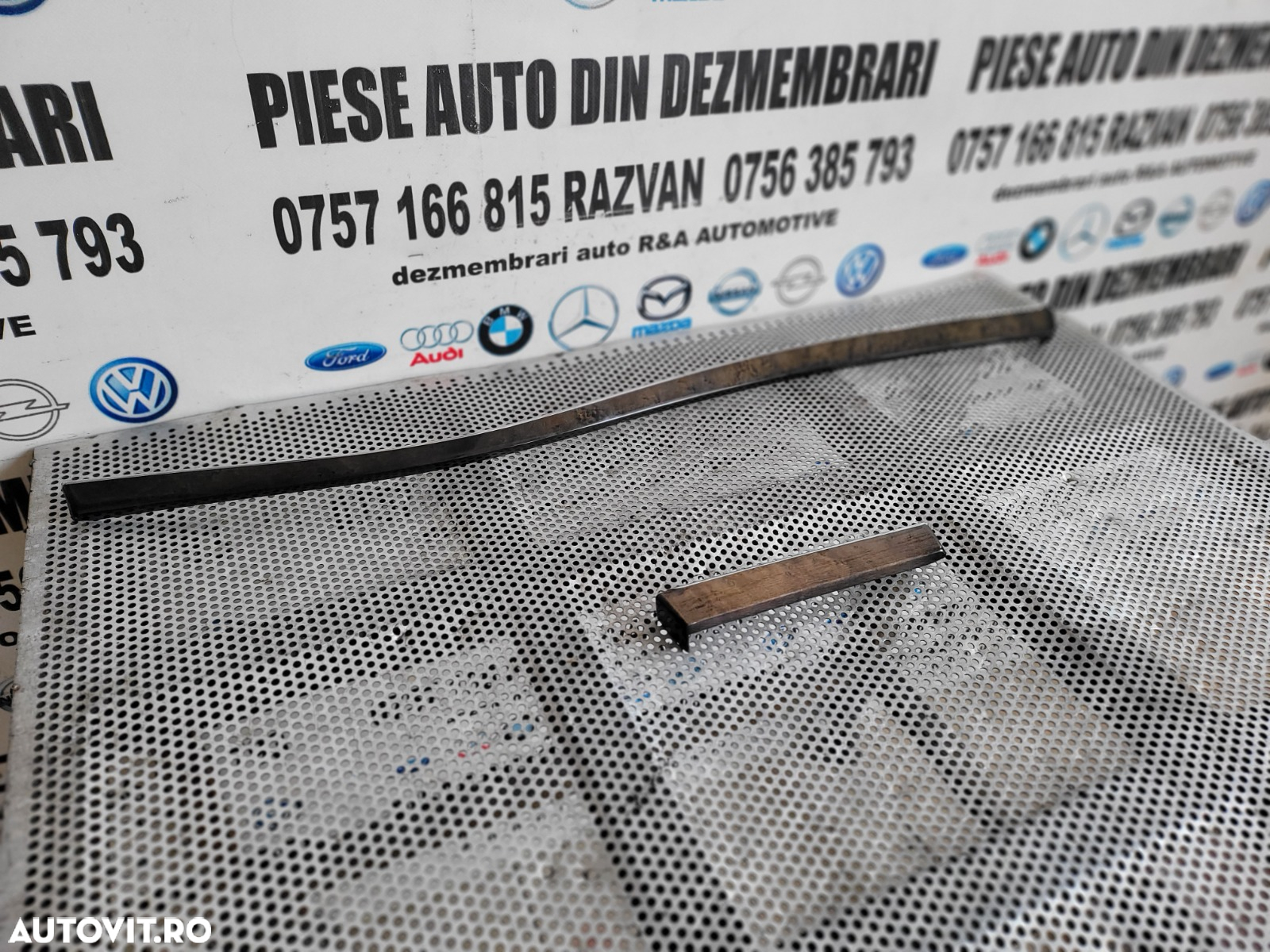 Ornament Trim Bord Insertie Lemn Mercedes E Class W211 Volan Stanga Dezmembrez Mercedes E Class W21 - 3