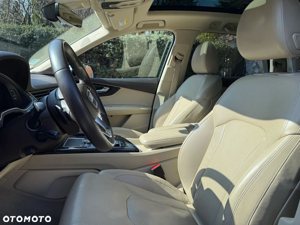 Audi SQ7 4.0 TDI Quattro Tiptronic - 9
