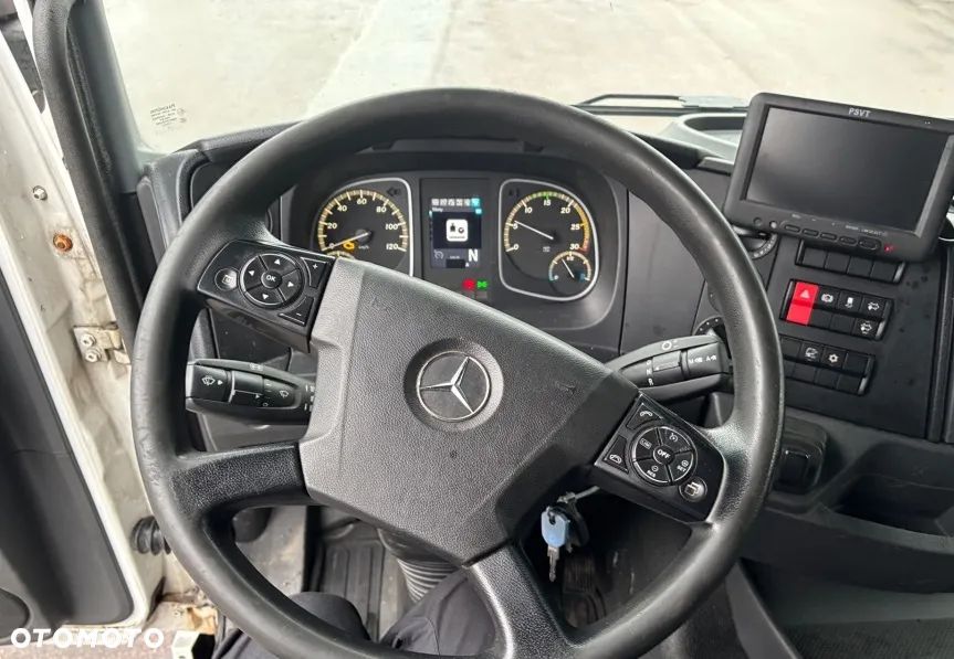 Mercedes-Benz ATEGO 1524 - 28