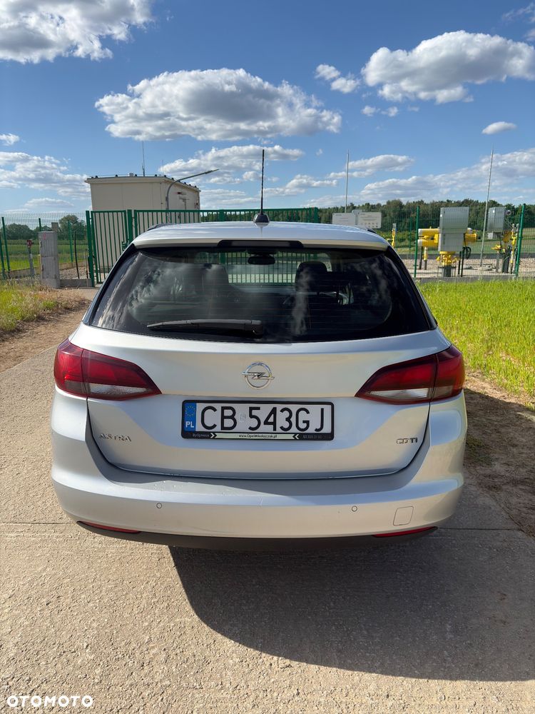 Opel Astra 1.6 CDTI Cosmo - 8