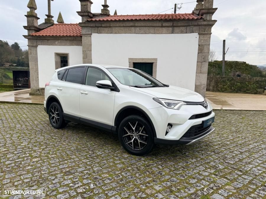 Toyota RAV4 2.0 D-4D Comfort+P.Sport - 19