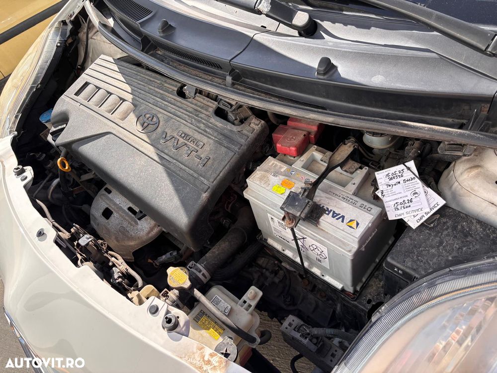 Toyota Yaris 1.33 VVT-i Sol - 11