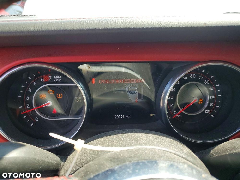 Jeep Wrangler - 11