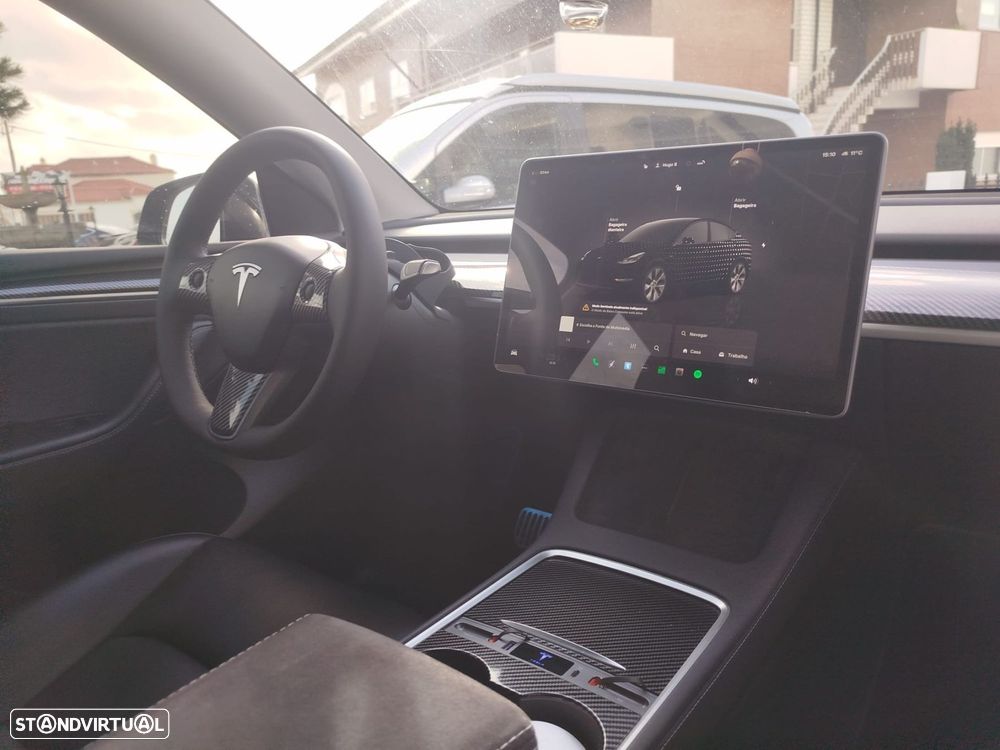 Tesla Model Y Tração Traseira Standard - 11
