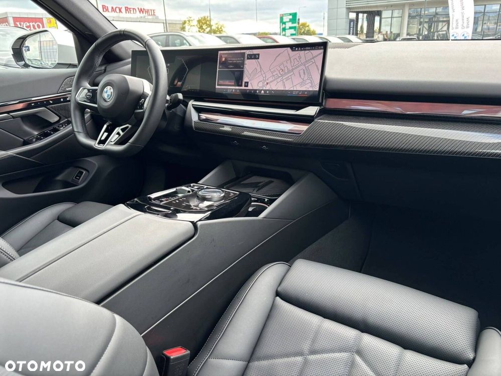 BMW Seria 5 520d xDrive mHEV M Sport - 15