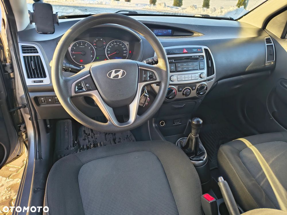 Hyundai i20 - 3
