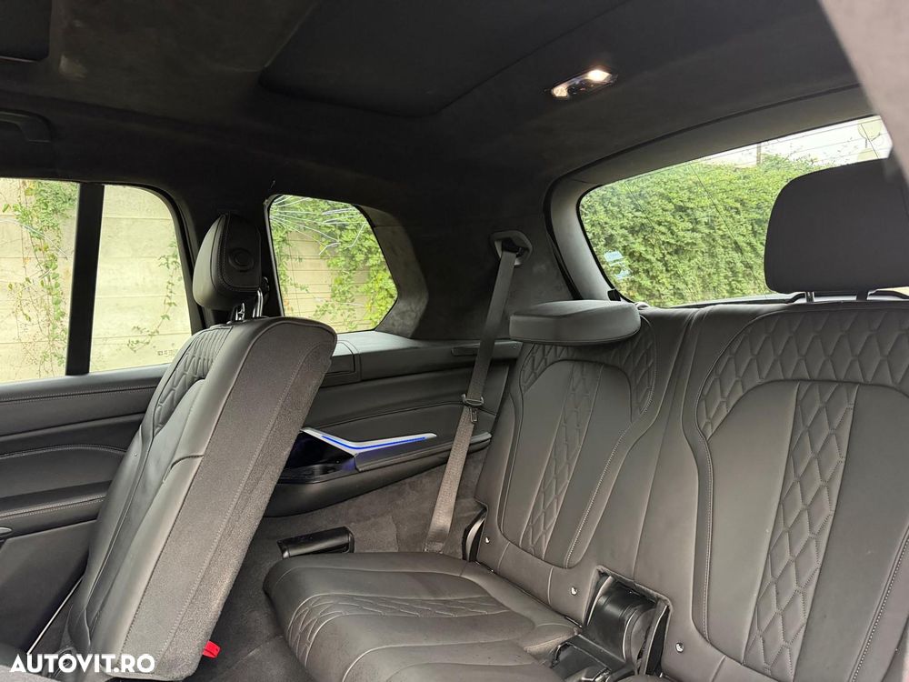 BMW X7 - 11