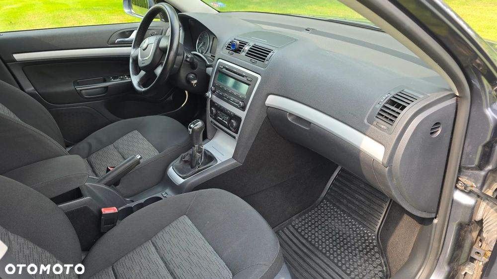 Skoda Octavia 1.6 TDI Ambiente - 17