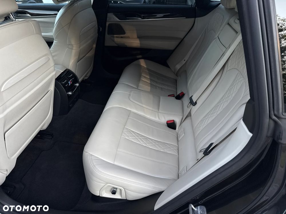 BMW Seria 6 640d xDrive Edycja M Sport - 30