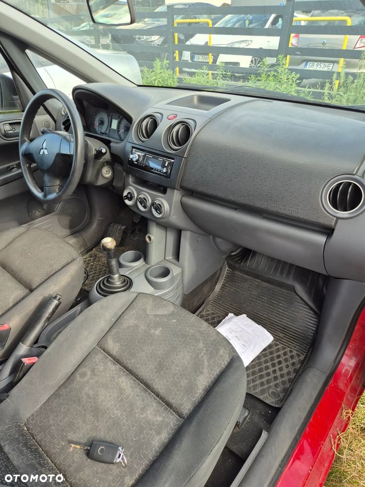 Mitsubishi Colt 1.3 Invite - 11