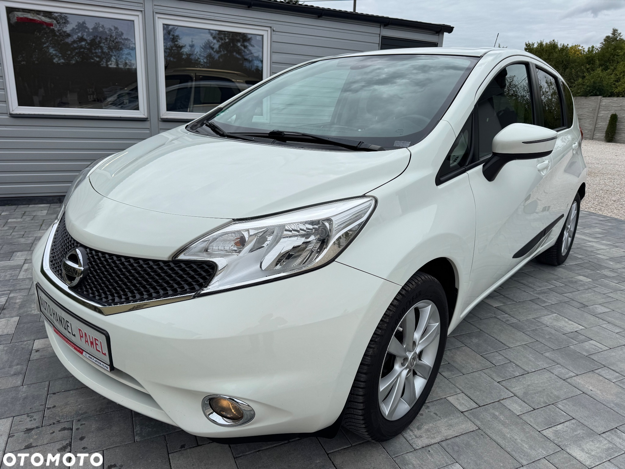 Nissan Note 1.2 DIG-S Acenta Plus EU6 - 12