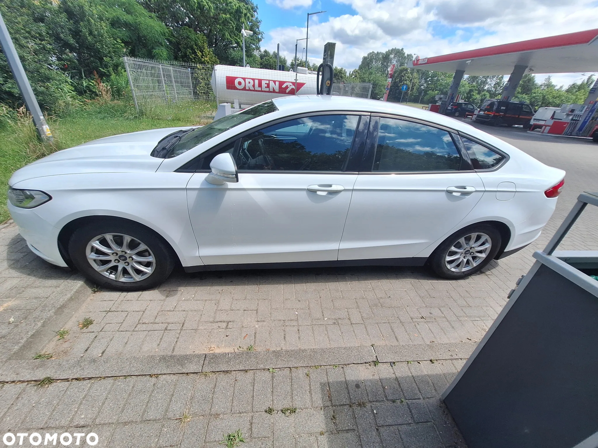 Ford Mondeo 1.5 EcoBoost Trend - 2