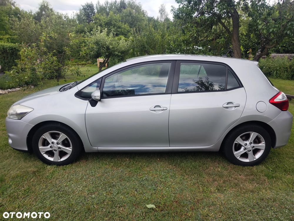 Toyota Auris - 8