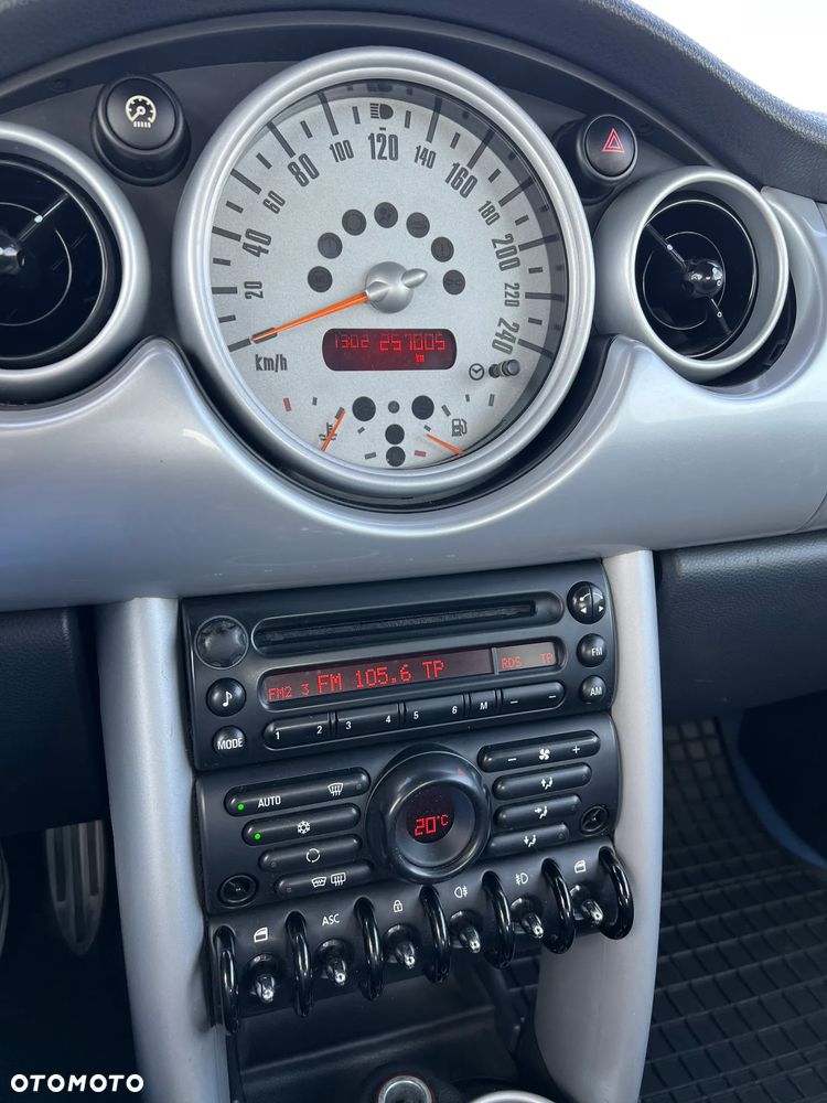 MINI Cooper S - 24