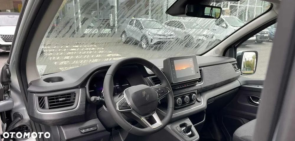 Renault Trafic - 8