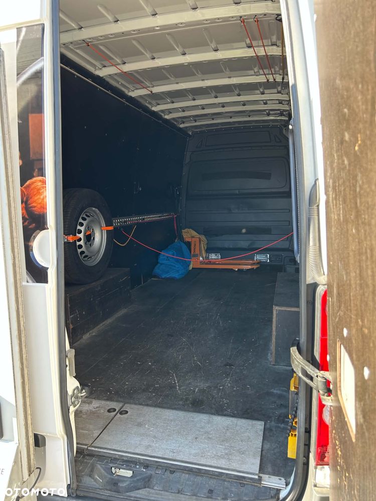 Volkswagen CRAFTER - 17
