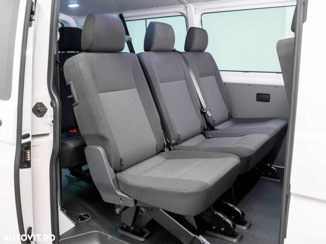 Volkswagen Transporter - 26