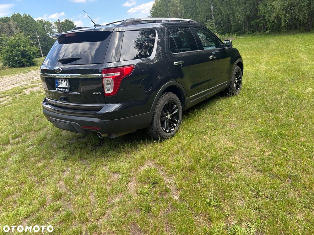 Ford Explorer - 5