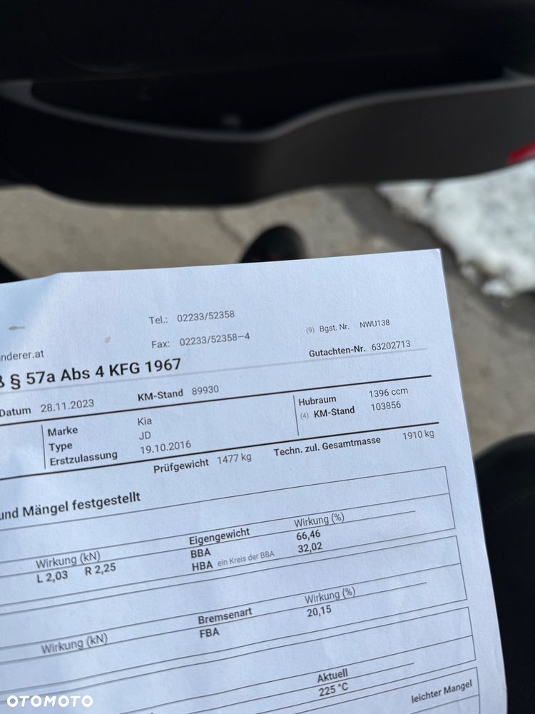 Kia Ceed 1.4 CRDi 90 Vision - 27