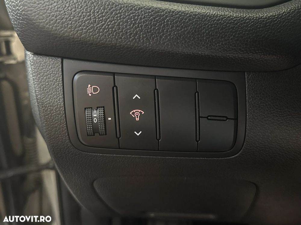 Kia Ceed - 15