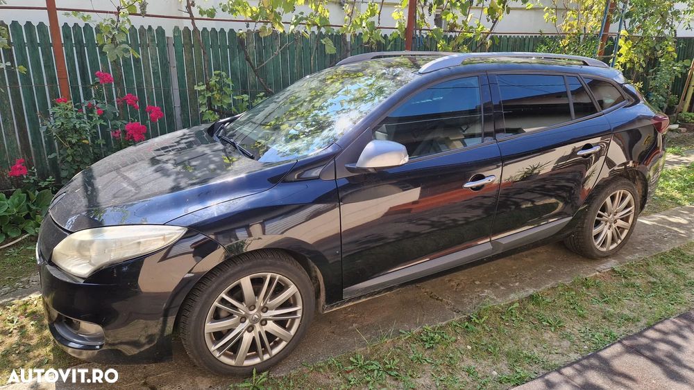RENAULT Megane