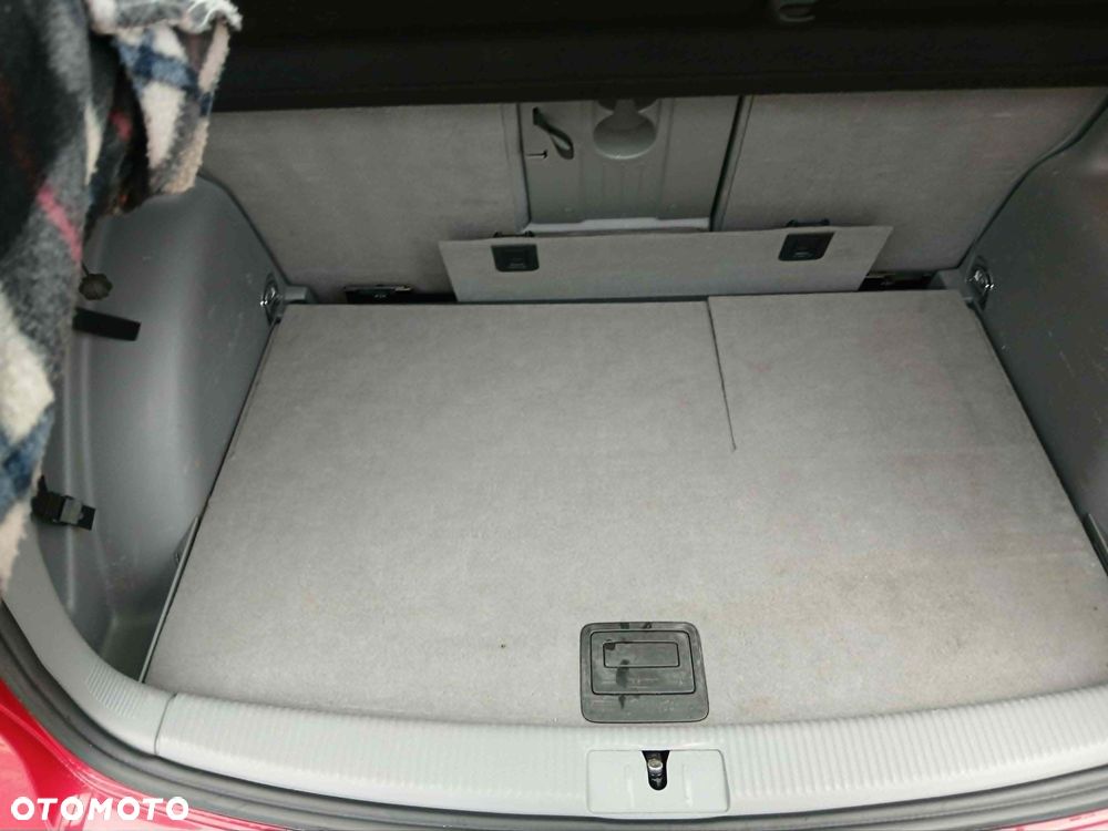 Volkswagen Golf Plus - 8