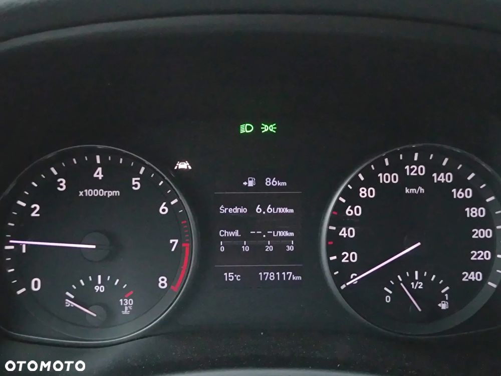Hyundai i30 1.0 T-GDI GPF Classic + - 8