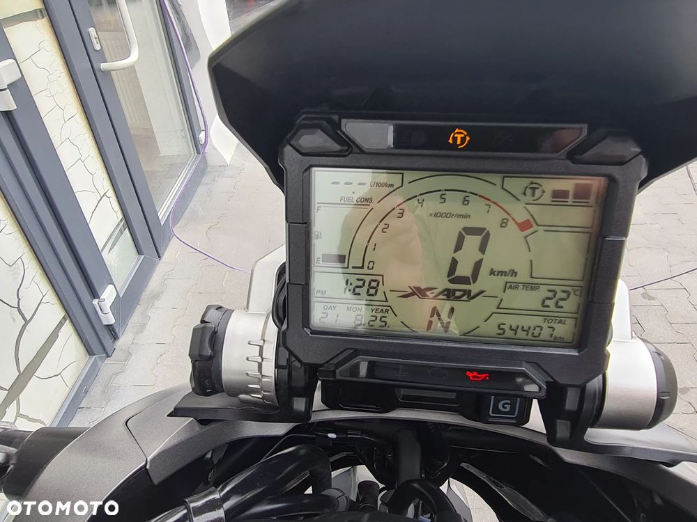 Honda X-ADV - 9