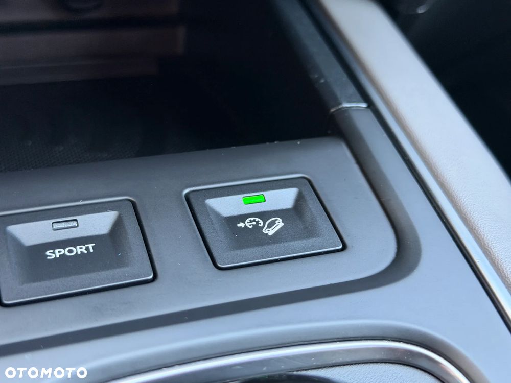 Citroën C5 Aircross BlueHDI 180 S&S EAT8 FEEL PACK - 32