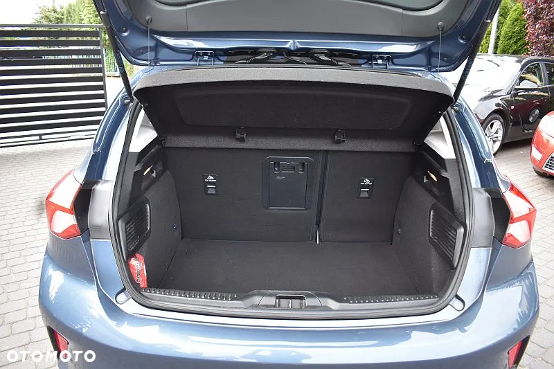 Ford Focus 1.5 EcoBoost Titanium - 23