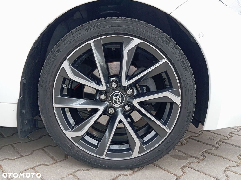 Toyota Corolla 2.0 Hybrid Executive - 21