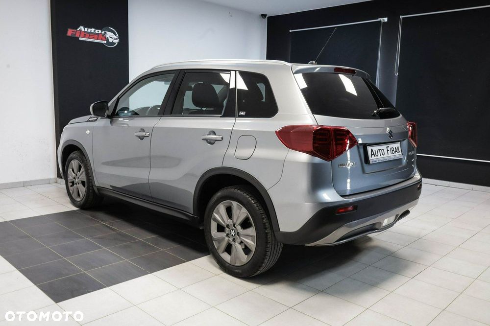 Suzuki Vitara - 8