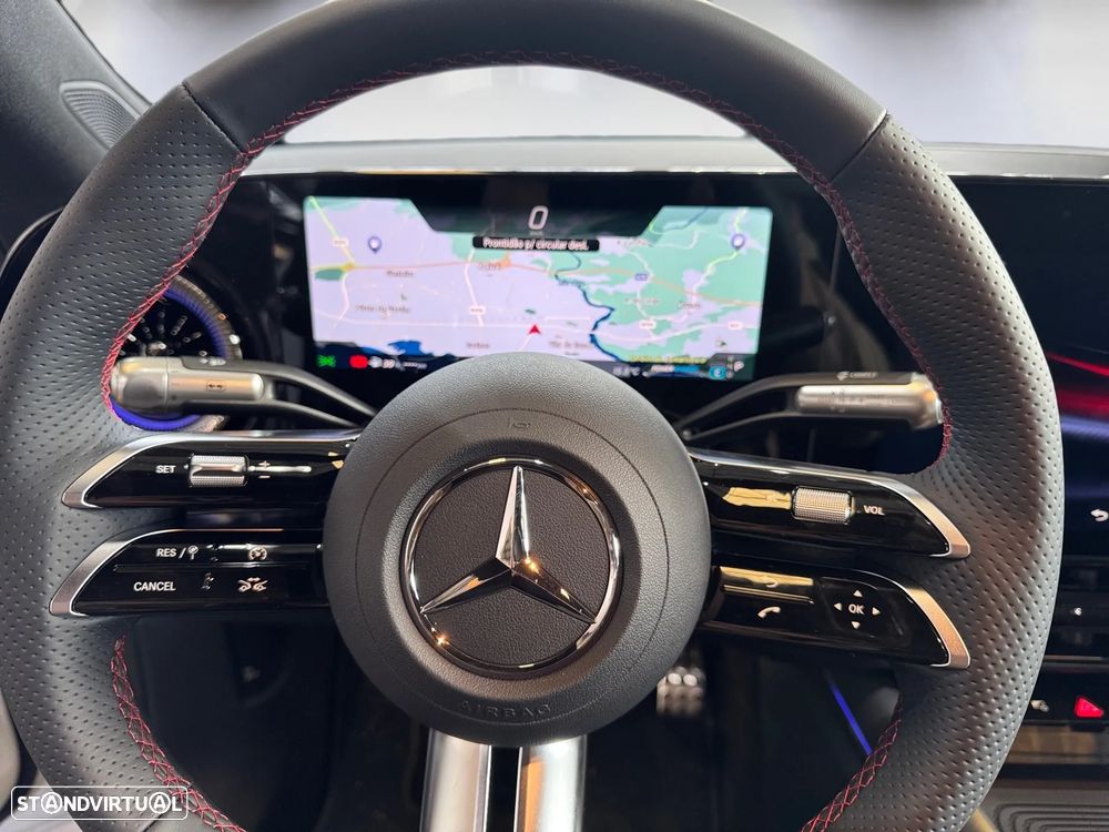 Mercedes-Benz CLA 180 Standard - 20