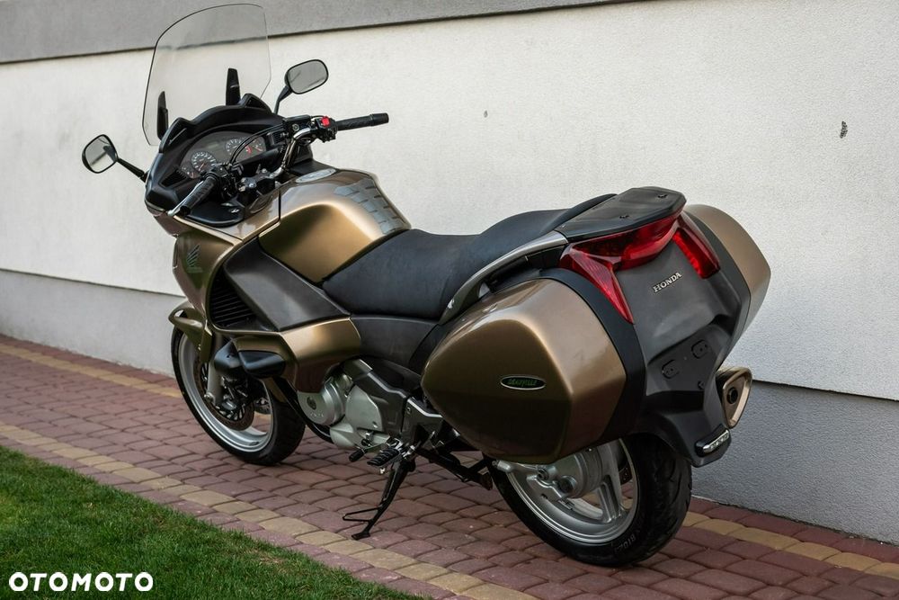 Honda NTV - 5