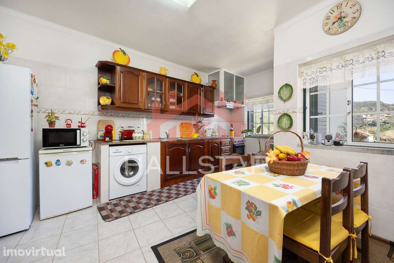 Moradia T3 Isolada / Cozinha Equipada / Vista Serra / Góis - Grande imagem: 4/42