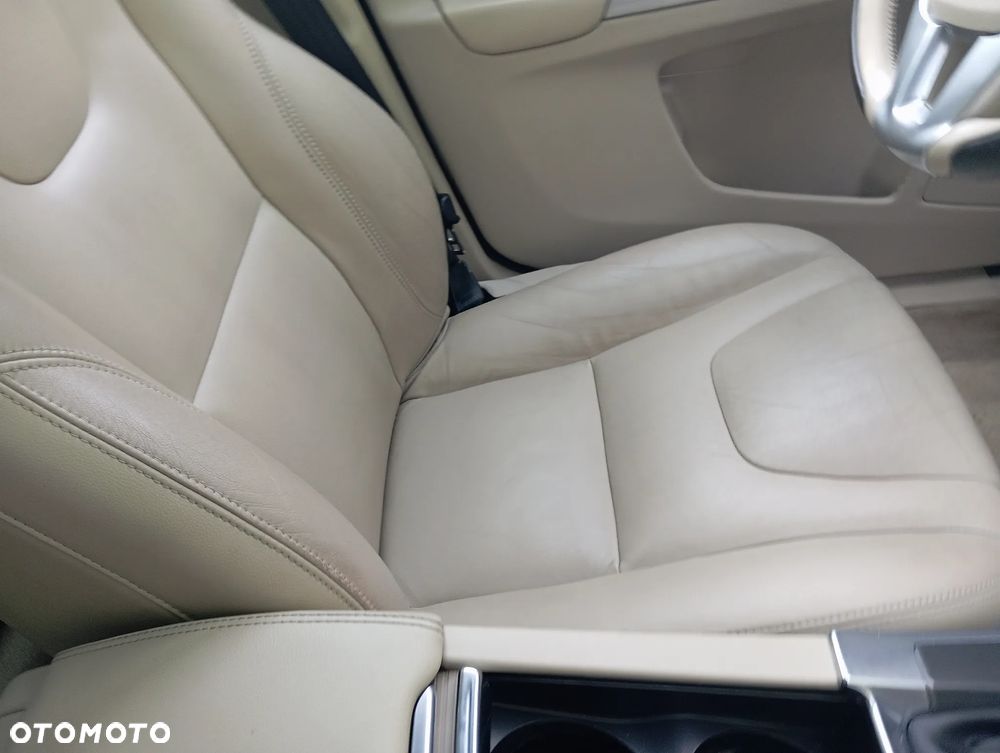 Volvo XC 60 - 15