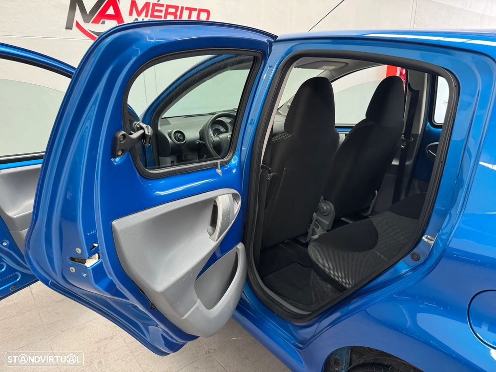Toyota Aygo CoolBlue - 20
