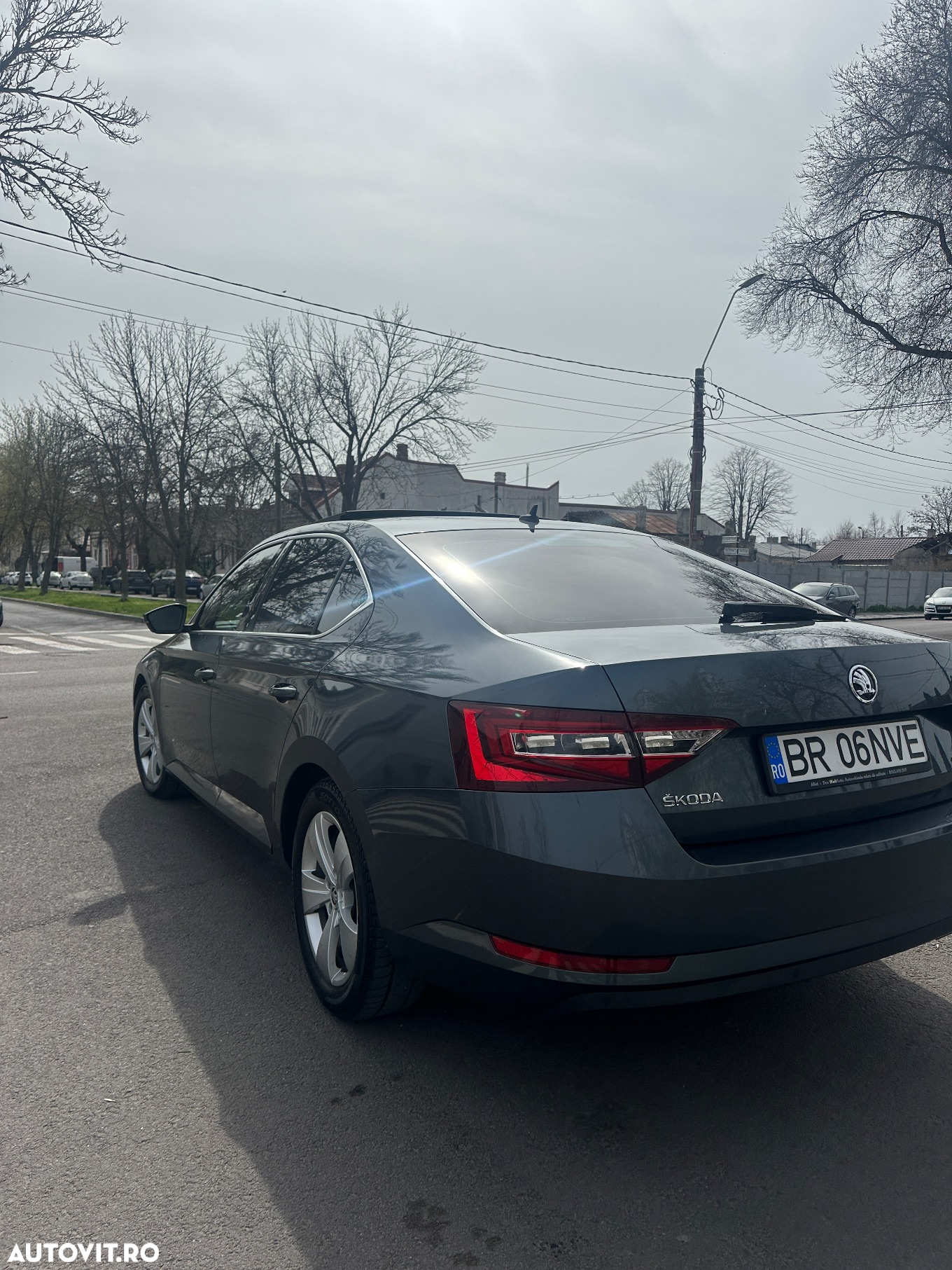 Skoda Superb 2.0 TDI DSG 4X4 Style - 5