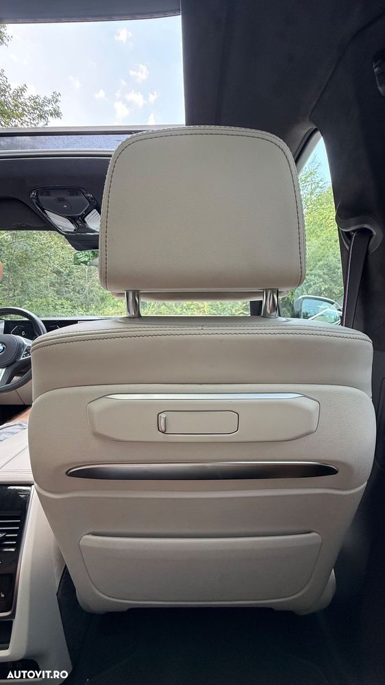 BMW X7 xDrive40i AT MHEV - 13