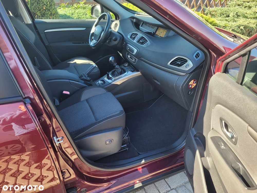 Renault Scenic Energy TCe 115 S&S Xmod Bose Edition - 10